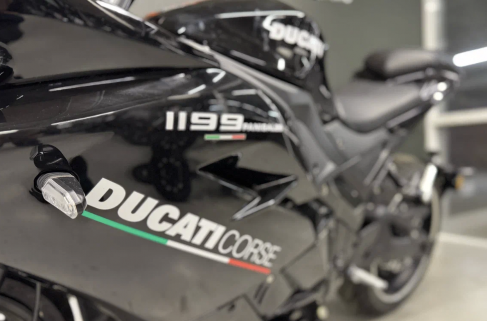 EMW-Vehicle (Ducati Panigale 1199 design) черный